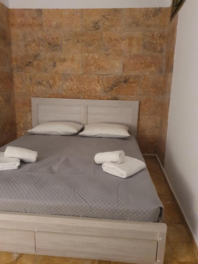 Callisto Room 1 Ermoupoli Buitenkant foto
